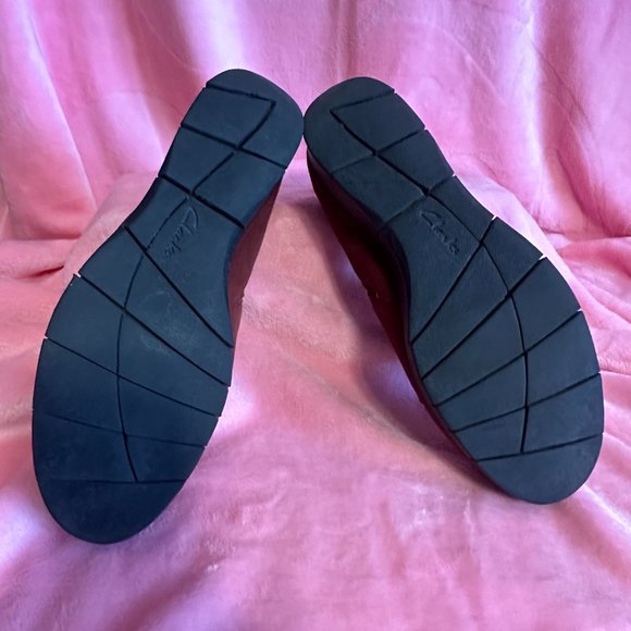 Womens Clarks suede shoe - Picture 3 of 3